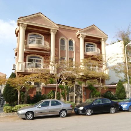 Hidden Gem With Pool Access In New Cairo Apartment Luaran gambar