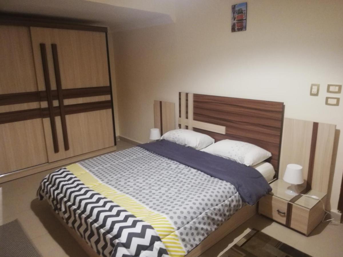 Hidden Gem With Pool Access In New Cairo Apartment Luaran gambar