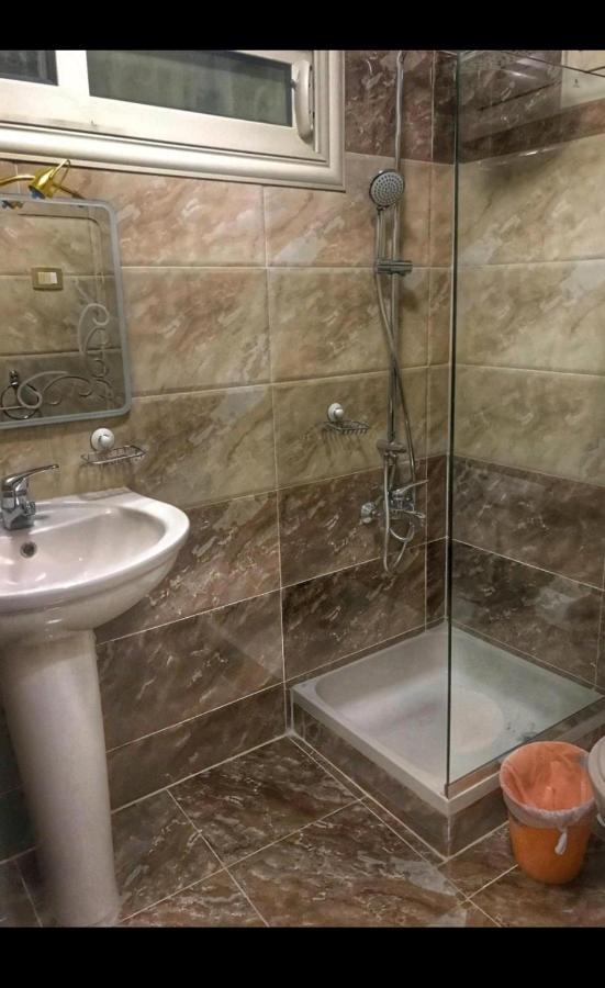 Hidden Gem With Pool Access In New Cairo Apartment Luaran gambar